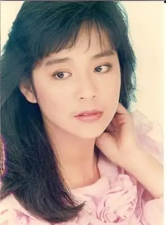 自古红颜多薄命有些女明星在人生最灿烂的时刻突然消逝真是天妒红颜不