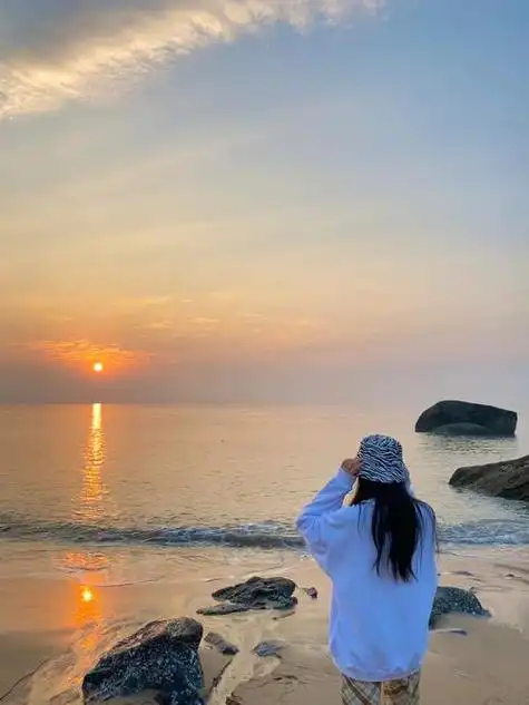 旅游穿搭厦门探店海边拍照:厦门海边时尚主题客栈?