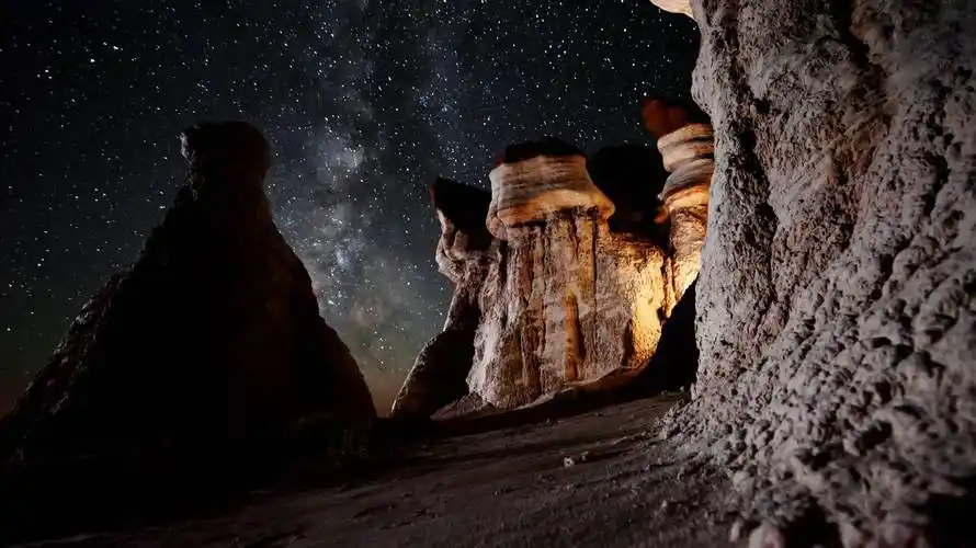 宏碁暗影骑士xr272u p评测:首搭lg ips 2k曲屏,电竞与色彩兼得_显示器