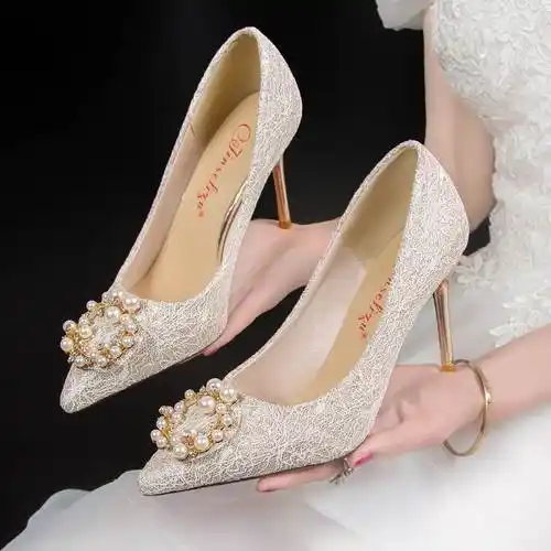 婚鞋女2021年新款春季新娘鞋结婚鞋子高跟鞋不累脚配主婚纱水晶鞋