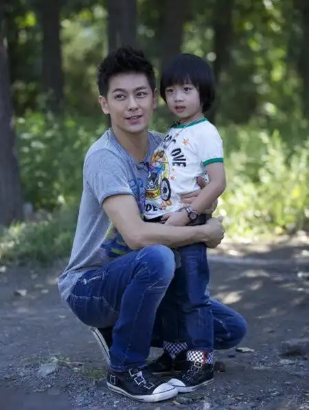 也有幸福的! 娱乐圈有爱家庭成典范