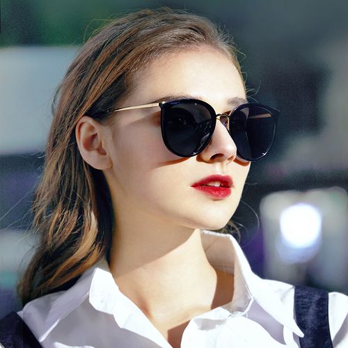 宝岛目戏太阳镜2021年新款防紫外线偏光显脸小开开车太阳眼镜