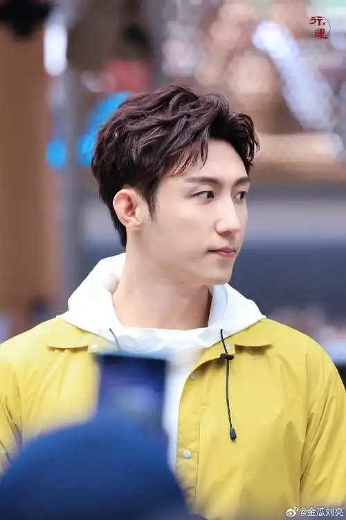 黄景瑜昨天霸总今天男大##黄景瑜深圳线下活动状态