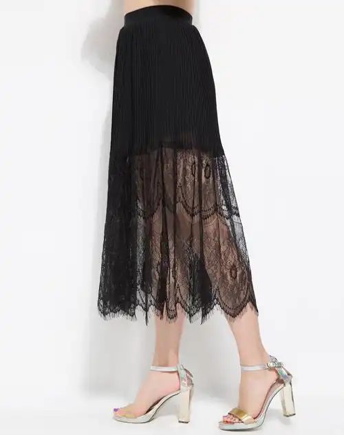 黑色蕾丝轻盈镂空半身裙