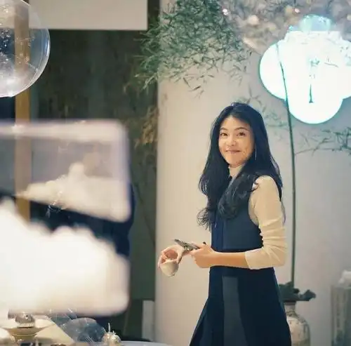 他俩的恩爱都是装出来的?_汤珈铖