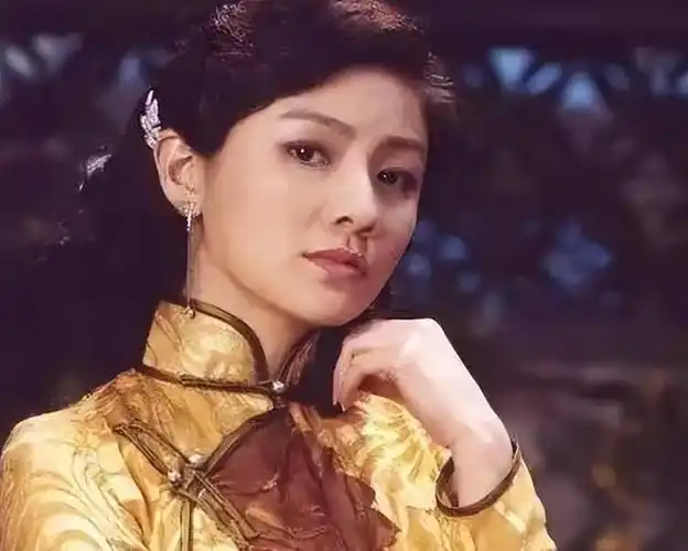 胡可:嫁给沙溢3年生2子,曾含泪直言"后悔",风光背后有心酸