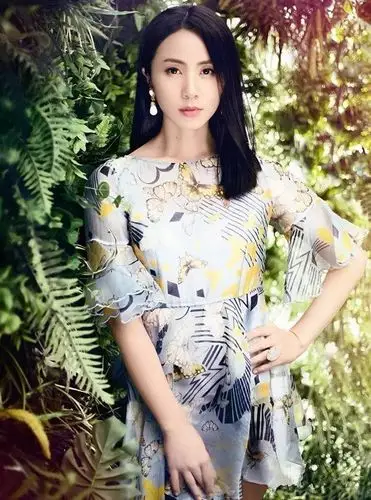 黄磊老婆孙莉的时尚穿搭,让你意想不到