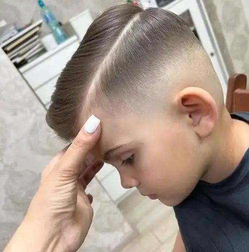 马上就要开学了,最帅小男孩发型推荐给大家,适合3到10岁