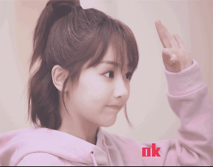 怎么给杨紫中的gif图中添加多行文字?