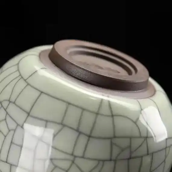 这个官窑开片冰裂釉主人杯真的太好用了!大容量,不易烫手,茶汤 - 抖音