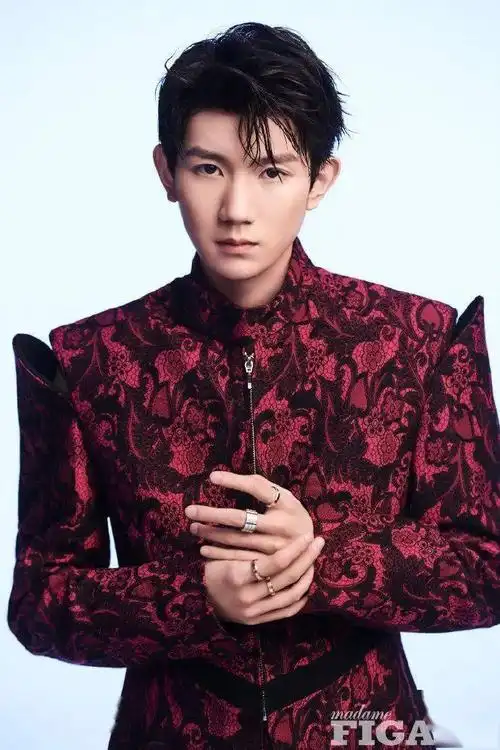 王源今日新封,这款面纱好别致