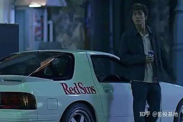 头文字d中最具传奇色彩人物高桥凉介的战车是马自达rx7 savanna(fc3s)