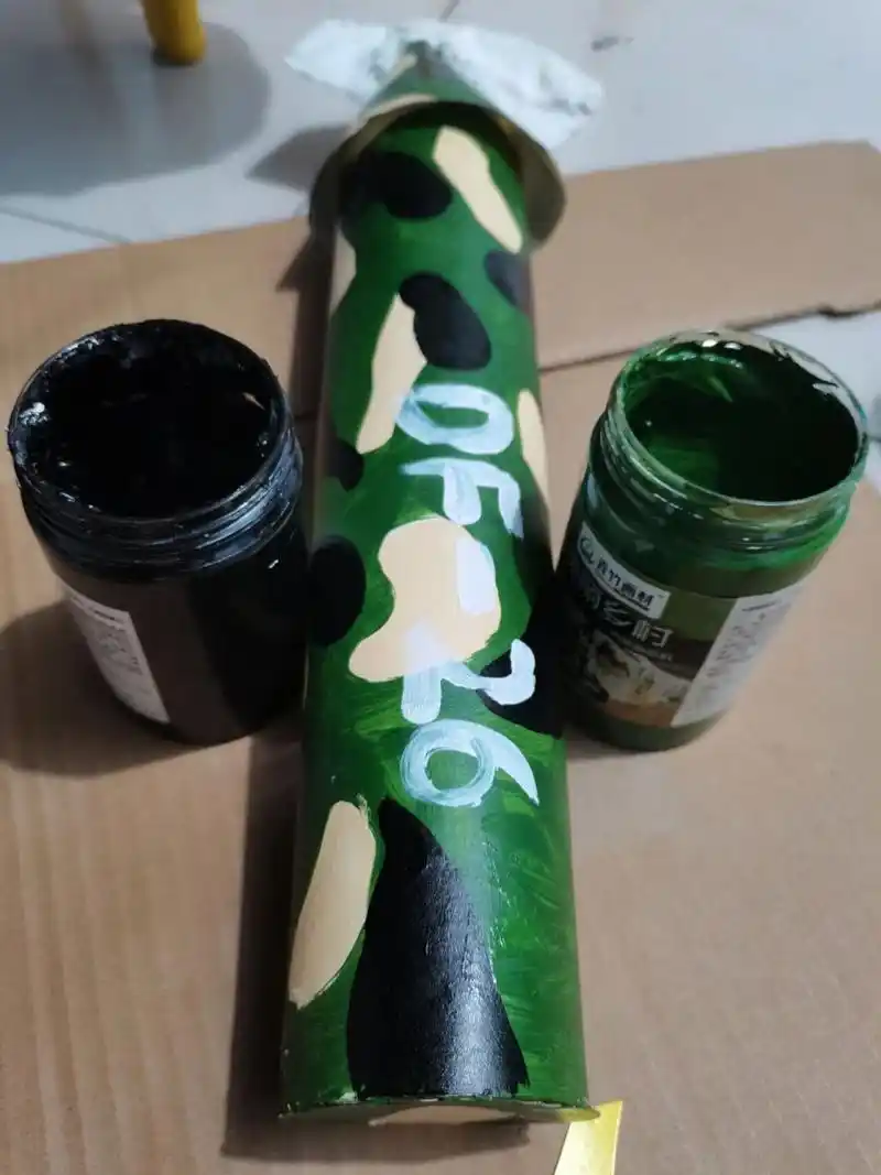 爱国题材手工制作导弹车 硬纸壳做导弹车 线切割,再粘贴新手第一次