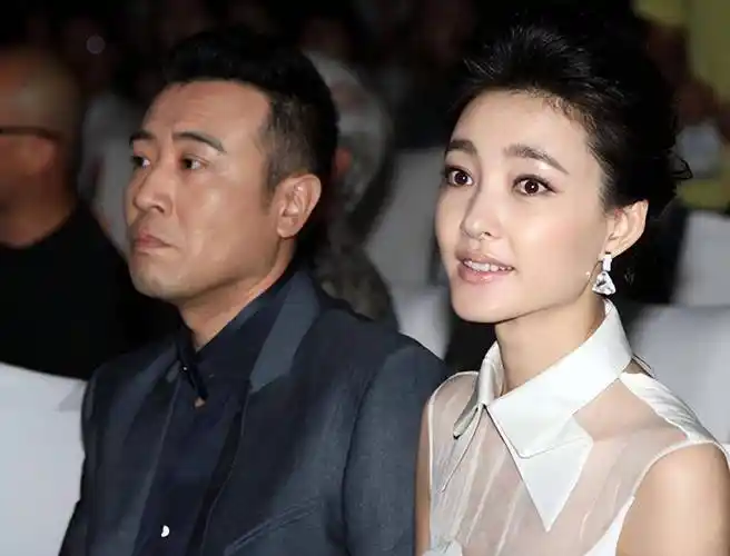 于和伟卷入劈腿绯闻,疑规则《狂飙》高启兰,王丽坤躺工具