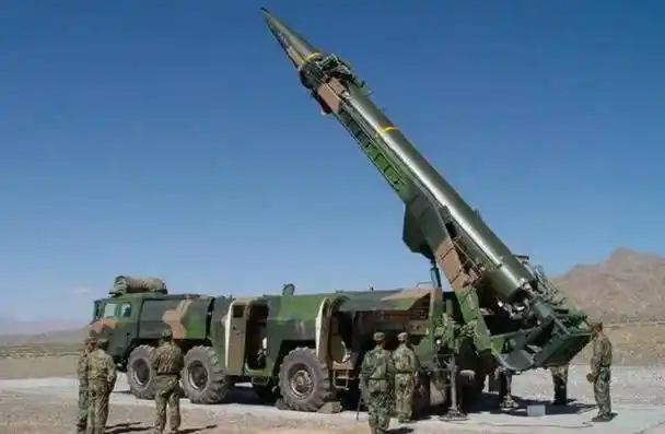 一旦战争爆发!发射一枚东风41导弹,到底得花多少钱?