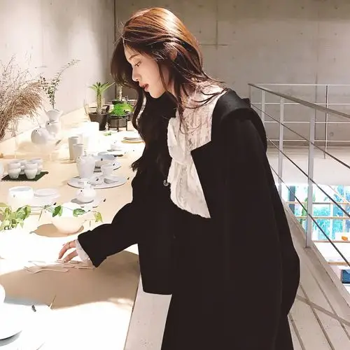 10月14日 23:59   关注  女头 侧脸 全身 评论 收藏