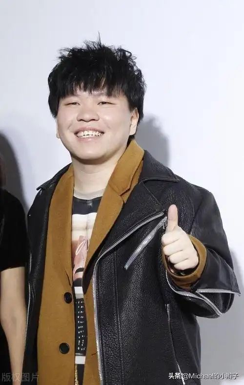 常石磊和胡彦斌都是真假音转换高手谁的唱功更胜一筹