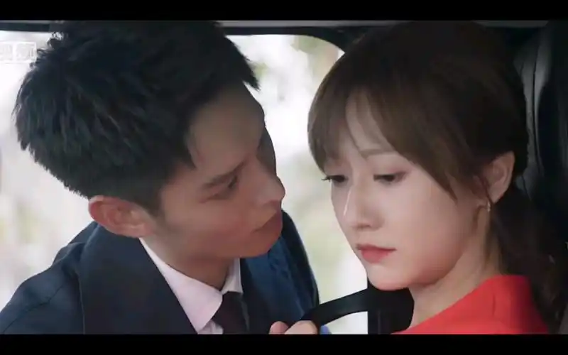 【他在逆光中告白】这段太喜欢了  去看去看赶快去看吧