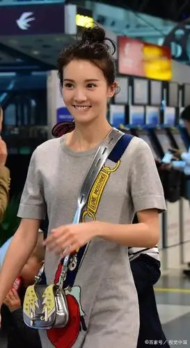 "乘风破浪的姐姐"金晨