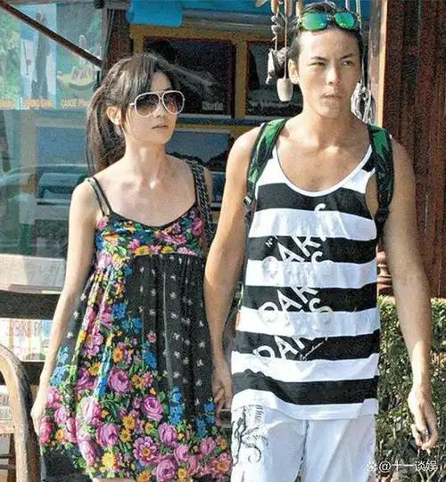 陈伟霆蔡卓妍分手后首同框,男方见阿sa立马逃离,眼神躲闪显尴尬