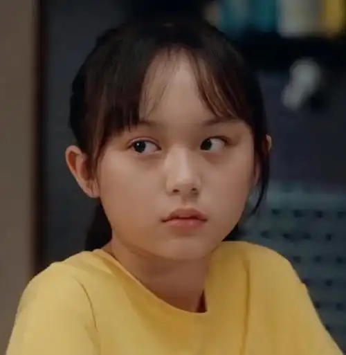 《小舍得》:懂事的米桃让人泪目,也让我们看到了现实的影子_腾讯新闻