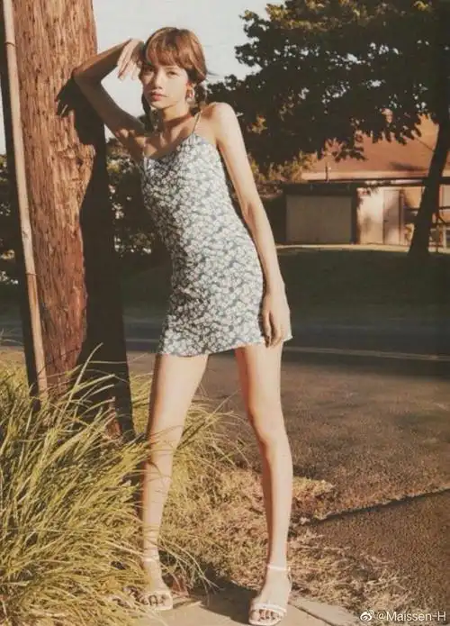 lisainhawaii暖黄复古胶片怎么能有这般美好的女孩子