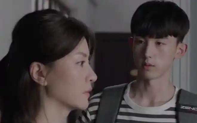 少年派裴音多年抑郁症爆发蒋昱文成功接盘获得裴音芳心