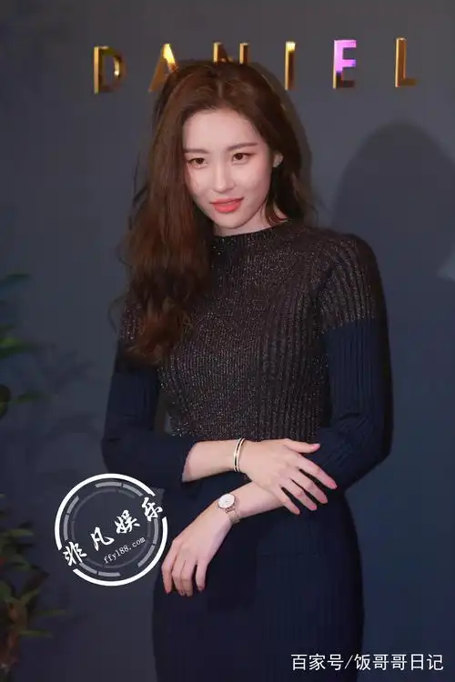 美丽与性感并存!这样的宣美你不心动吗