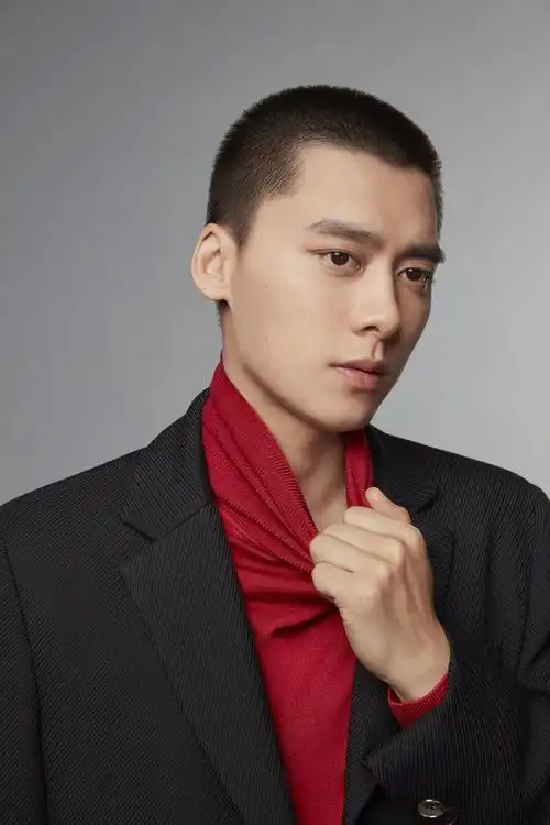 李易峰全新写真曝光