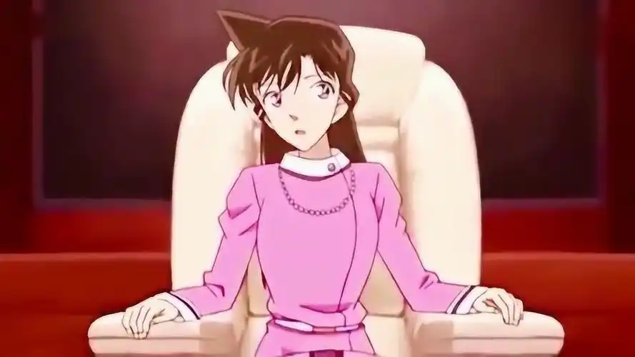 名侦探柯南:为救小兰,柯南以身犯险被坏人抓走