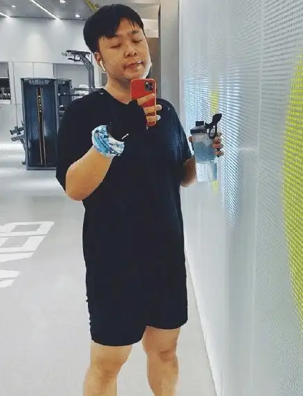 杜海涛减肥成功,近照帅到认不出,为了婚礼做准备?沈梦辰好眼光