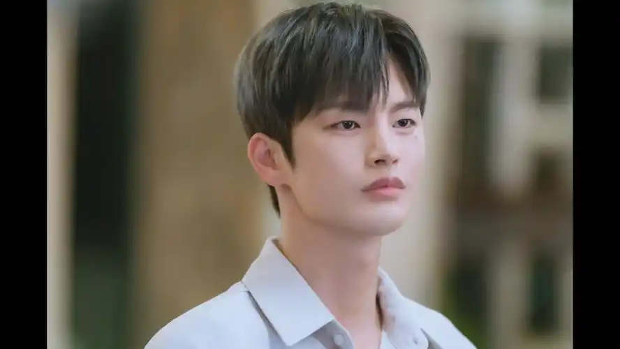 35的少年感(徐仁国