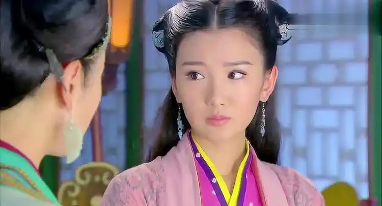 新神雕侠侣:郭芙喜欢杨过,被黄蓉看穿,来找女儿谈话