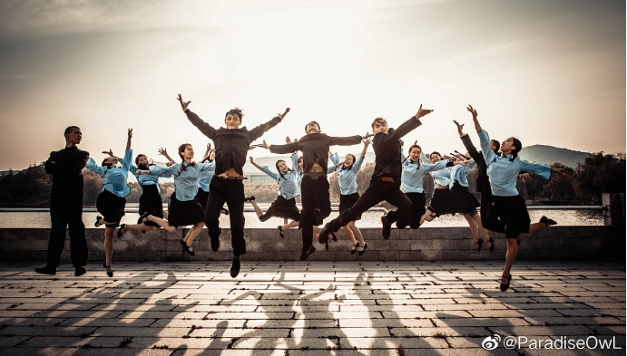 毕业季,这些最靓毕业照拍照姿势你打卡了吗