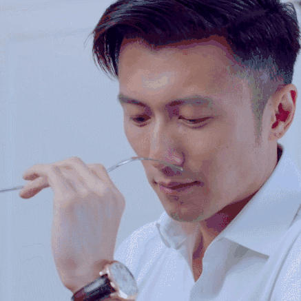 美食家不好当?谢霆锋也表示亚历山大啊