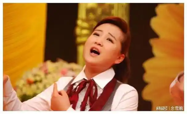 公开露面的是姐姐贾丹贾玲减肥100斤是假的网友别太荒谬