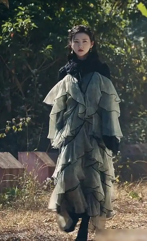 数一数景甜在司藤中到底有多少件衣服人间富贵花不是白叫的