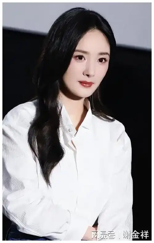 杨幂为什么叫"大幂幂"?因为名副其实!