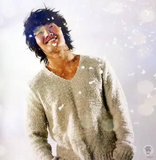 p>金钟国(          ,kim jong kook),1976年4月25日出生于韩国京畿