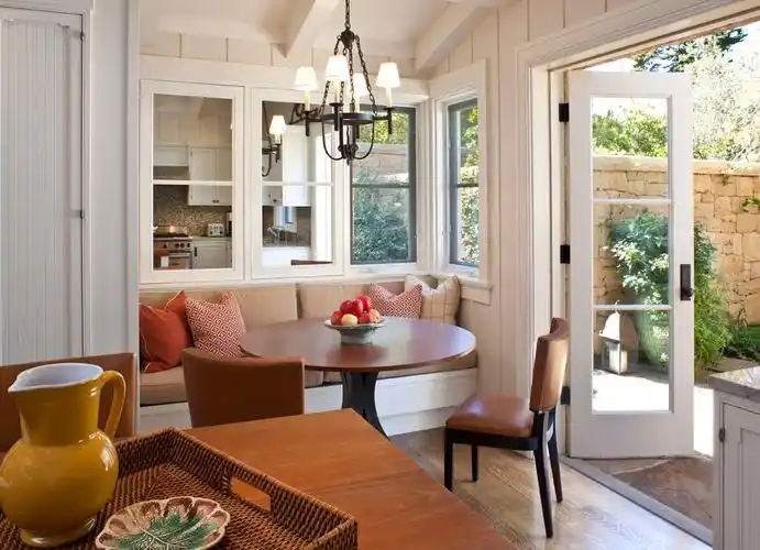 餐厅新古典精致静谧别墅家庭餐厅设计效果图