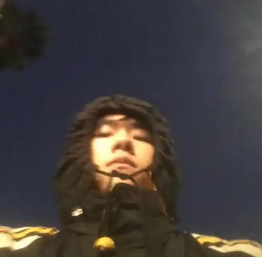 易烊千玺壁纸#ins风头像大户易烊千玺