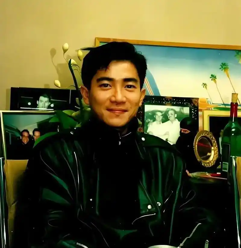 7和30.#港风 #年代感 #老照片 #陈百强 #热爱可 - 抖音