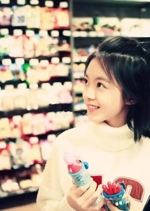 电影_角色_张子枫