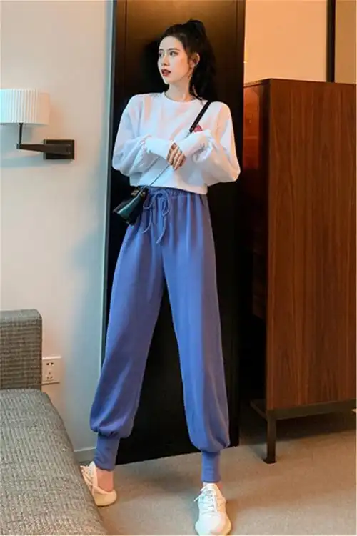 2020早春新款小个子穿搭两件套短款卫衣束脚休闲裤时尚套装女