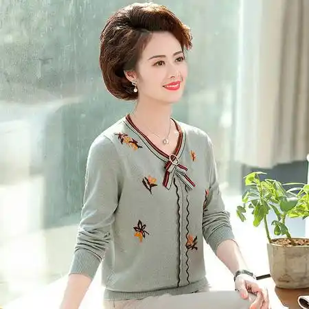 洋湖轩榭 新款中年妈妈秋装两件套装洋气减龄40岁50中老年女春秋装长