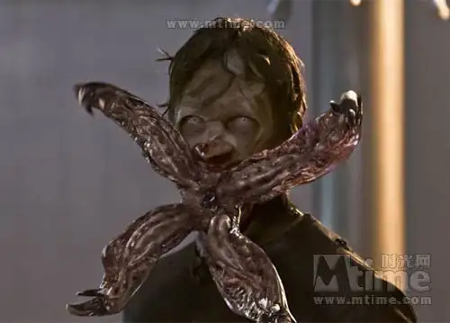 裂口僵尸只是造型吓人,杀伤力很普通