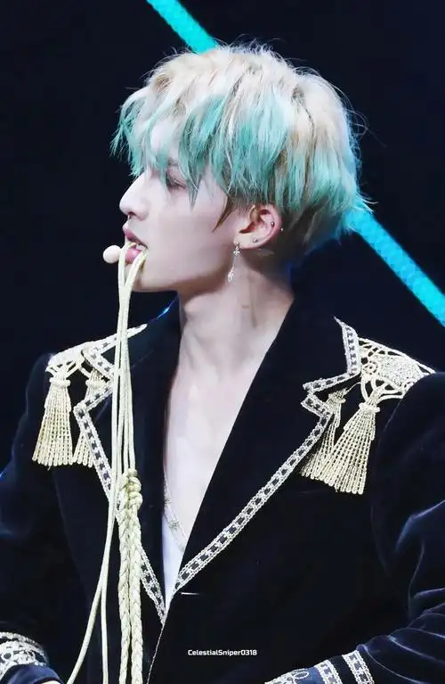 我发现了个博客:朱正廷圈外女友