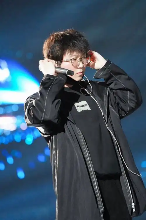 毛不易星光大赏彩排照##腾讯视频星光大赏