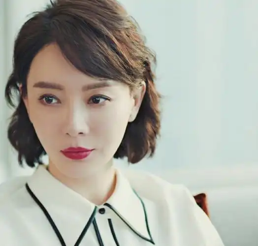 完美关系热播争议不断但43岁的陈数竟活成这样让人羡慕