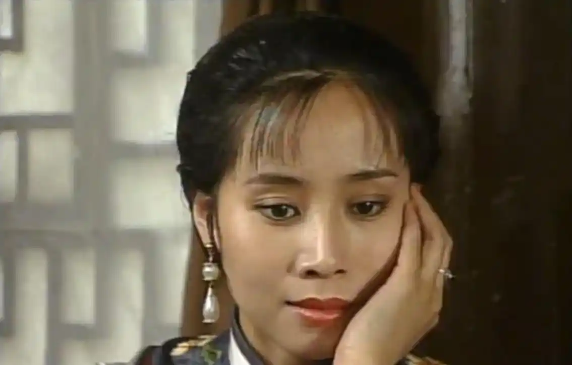 当年参演《宰相刘罗锅》的演员们,如今状况如何?